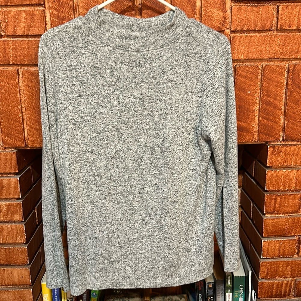 Long sleeve mock neck top